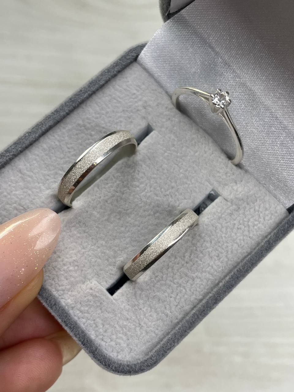 Alianças de Namoro Prata - Italiano Shine 4mm com Solitário