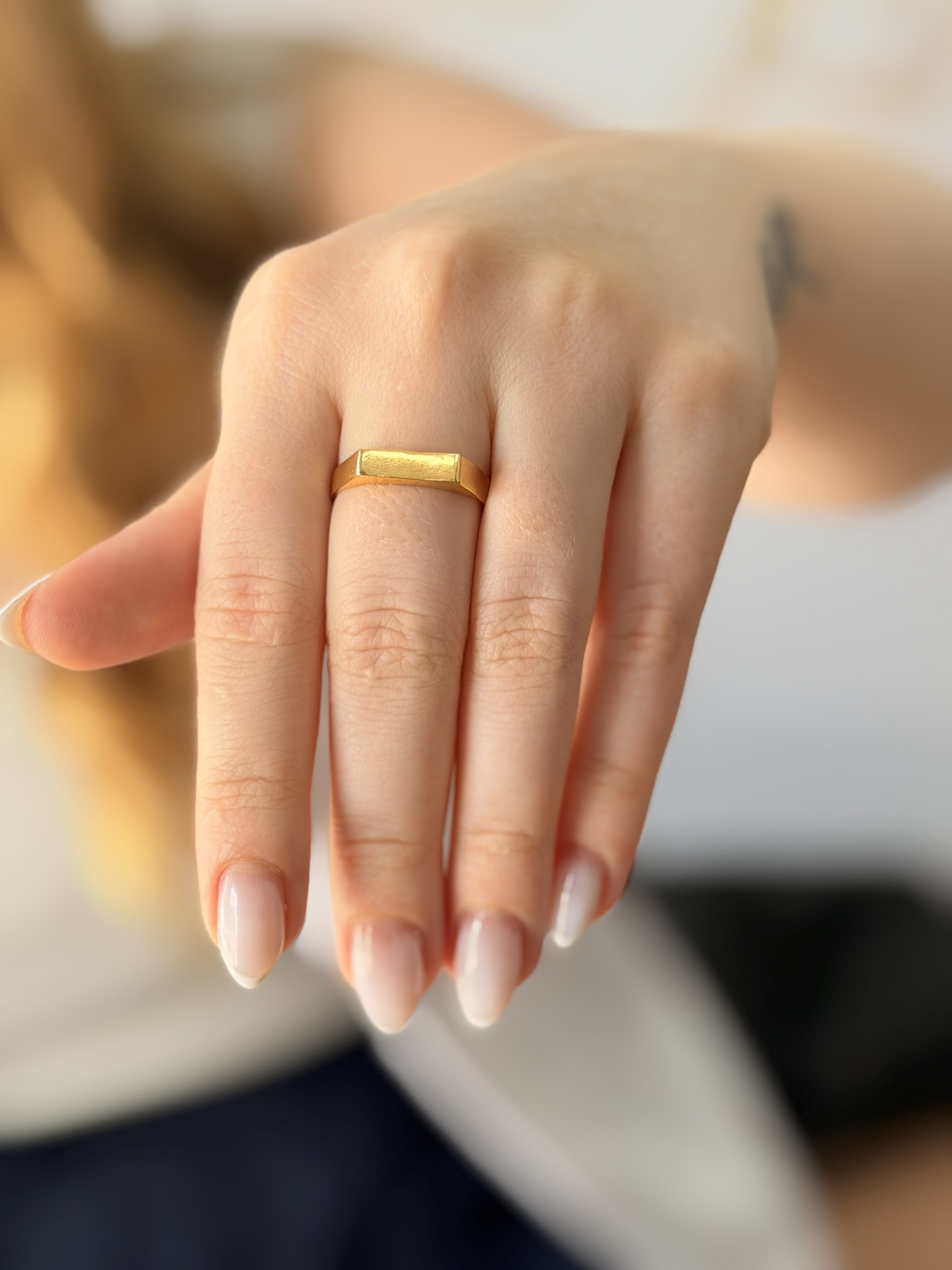 Anel Valência - Ouro 18K