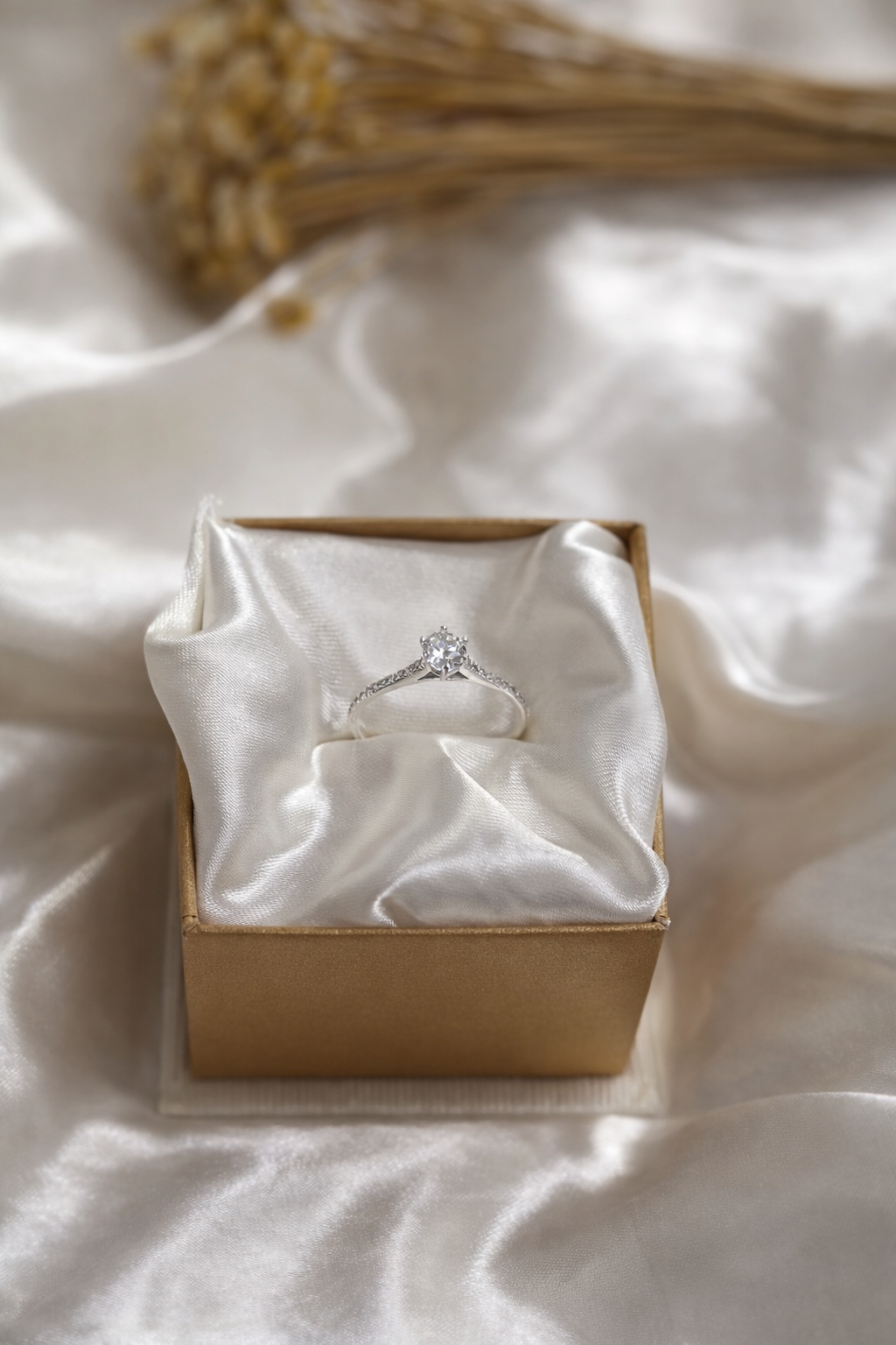 Anel Solitário de Prata - Modelo Finlândia